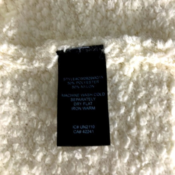 NEW Sanctuary sweater from ANTHROPOLOGY in winter ❄️ white ! - Picture 5 of 5